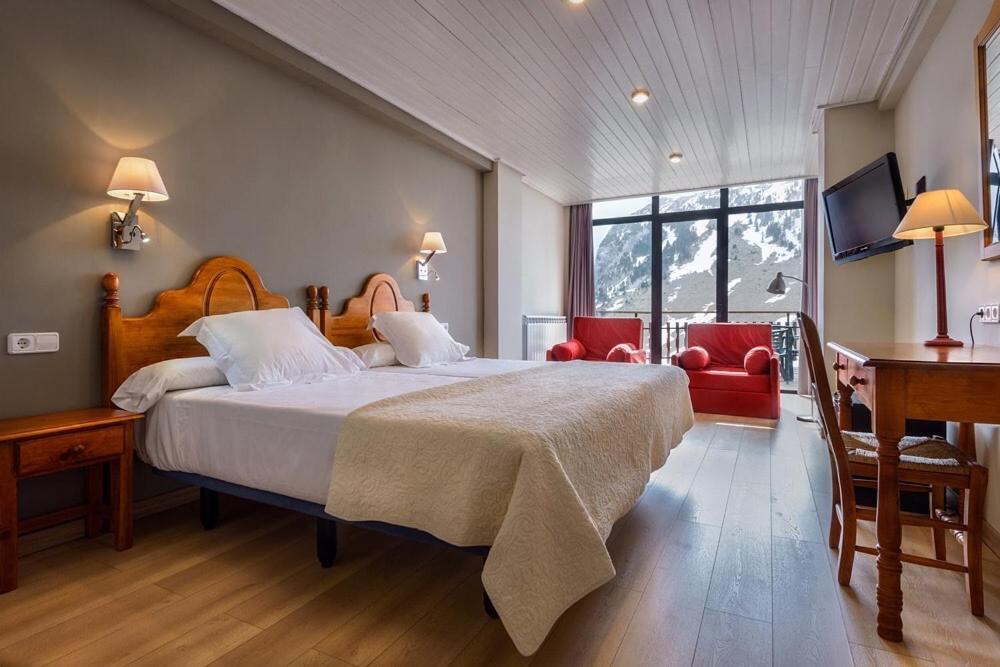 Hotel Edelweiss Candanchú Pokój zdjęcie