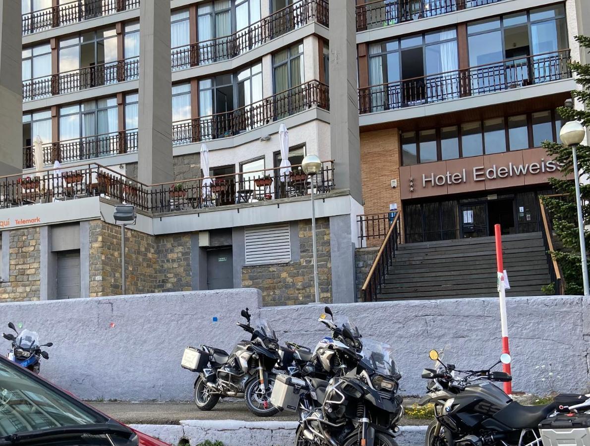 Hotel Edelweiss Candanchú Zewnętrze zdjęcie