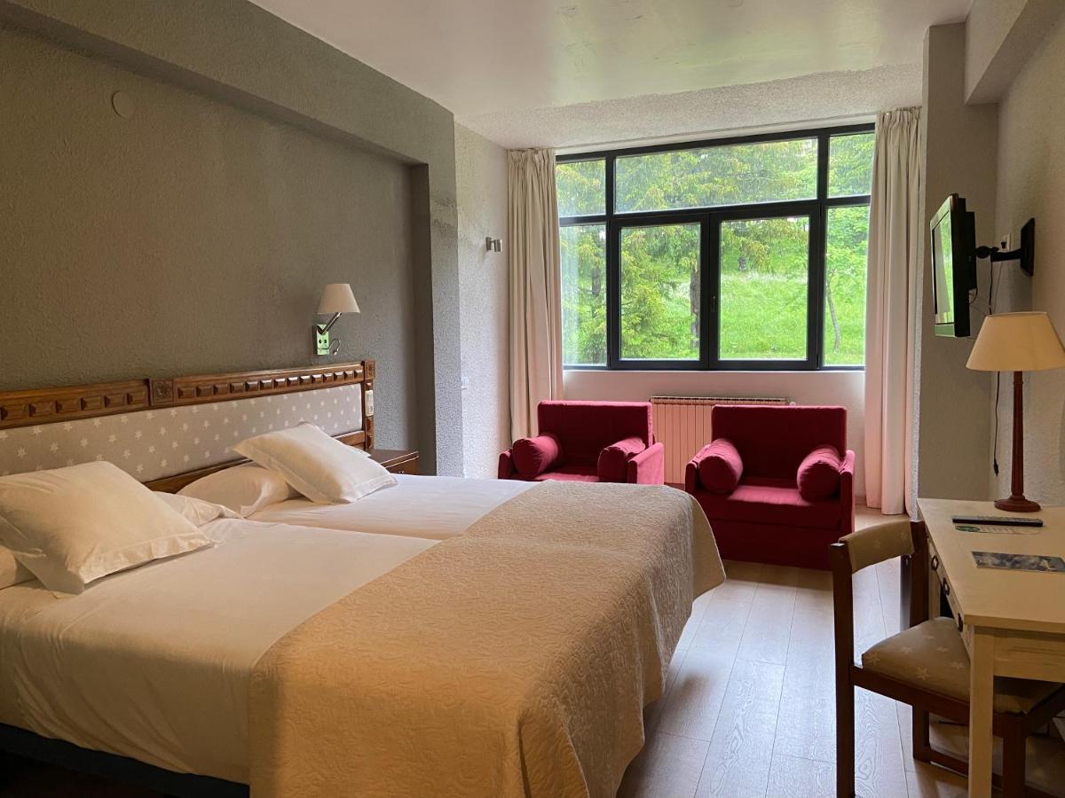 Hotel Edelweiss Candanchú Zewnętrze zdjęcie